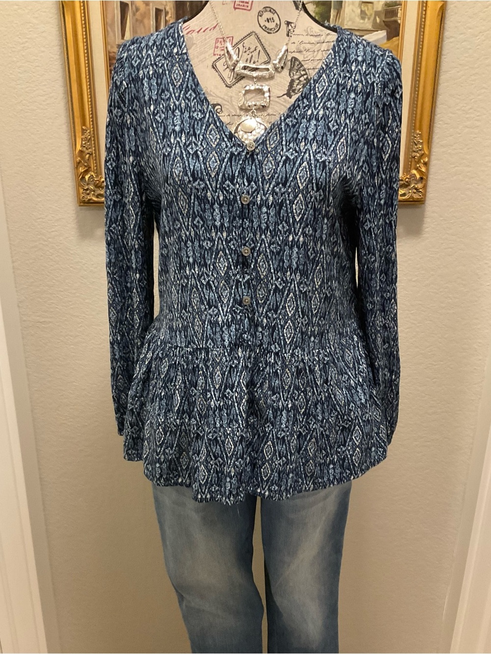 Style & Co Blue Ikat-Patterned V-Neck Button Peplum Blouse SZ M